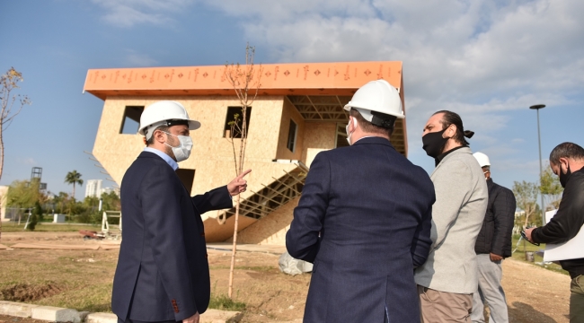 BU EV ZİYARETÇİLERİN BAŞINI DÖNDÜRECEK!