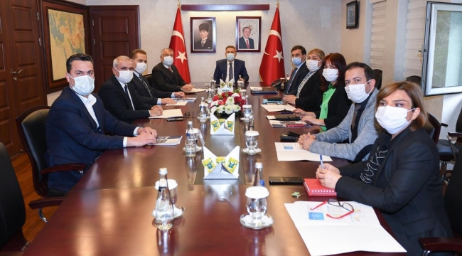 ‘Ceyhan ilçemiz geleceğin parlayan yıldızı olacak’