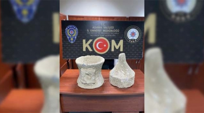 Durdurulan otomobilden tarihi eser çıktı