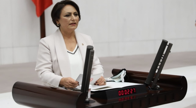 "Ekonomi dipte, işsizlik tavanda"