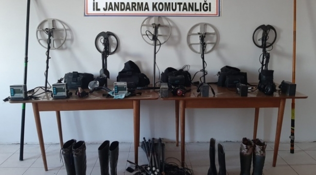 İzinsiz kazı yapan 17 şüpheli gözaltına alındı