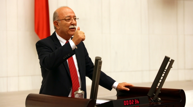 ‘Sözleşmeli personel işini kaybetme korkusuyla yaşıyor’