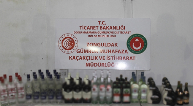 64 şişe kaçak alkollü içki ele geçirildi