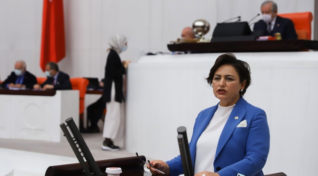AÖF’de neler oluyor?