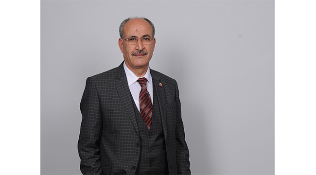 'EMEKLİ ÜCRETİ EN AZ 4 BİN 500 LİRA OLMALI'