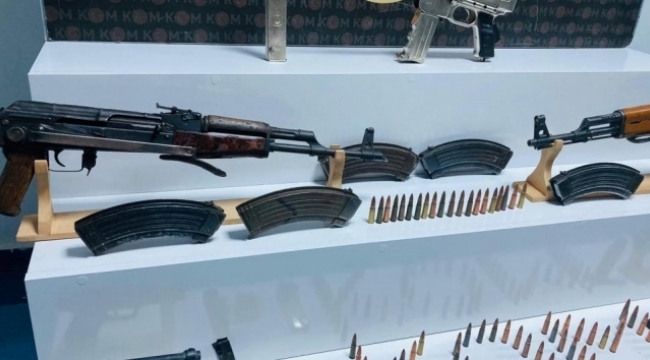 Haraç isteyen zanlının evi cephanelik çıktı