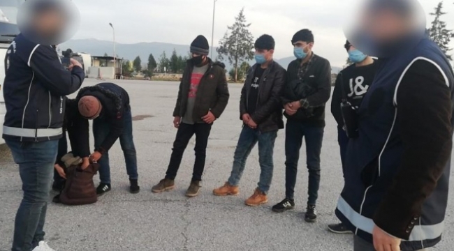 6 Afgan mülteci yakalandı