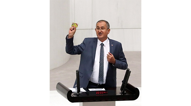‘Basın kartında iptaller gizleniyor’