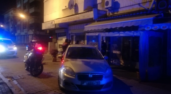 Dur ihtarına uymayan araç kaza yaptı