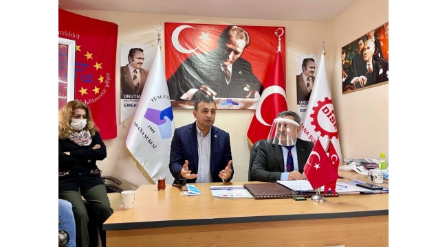 'En düşük emekli aylığı asgari ücret seviyesine yükseltilmeli'