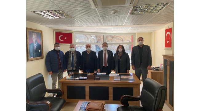 ‘İnsanlarımız borç batağında’