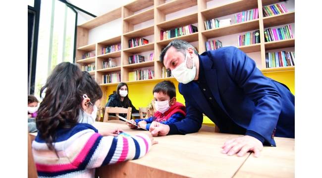 Yüreğir’de 40 mahalleye 40 kütüphane