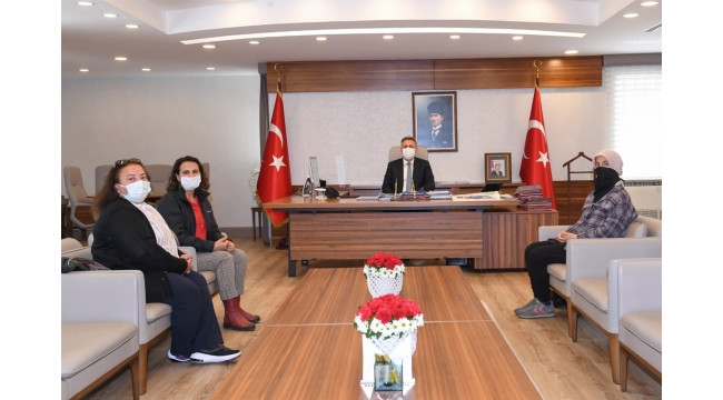  'ANNELERİMİZ MÜCADELEMİZE GÜÇ KATACAKTIR'