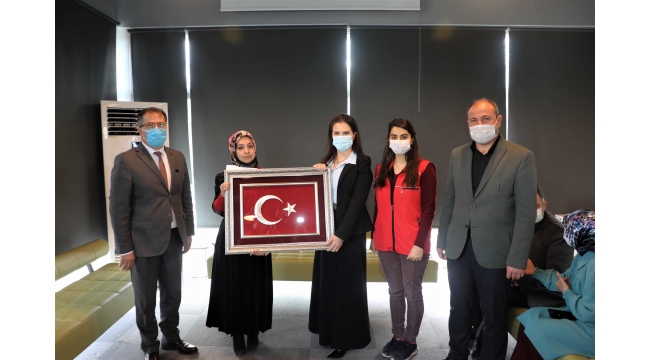‘Kendi topraklarıma hizmet hizmet etmekten onur duyuyorum’