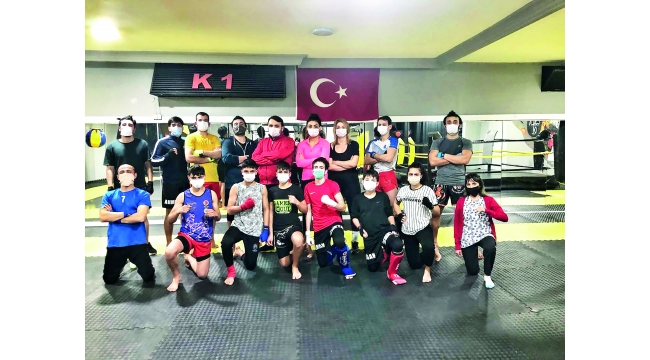ŞAMPİYON KARDEŞLER Dünyaya damga vuracak