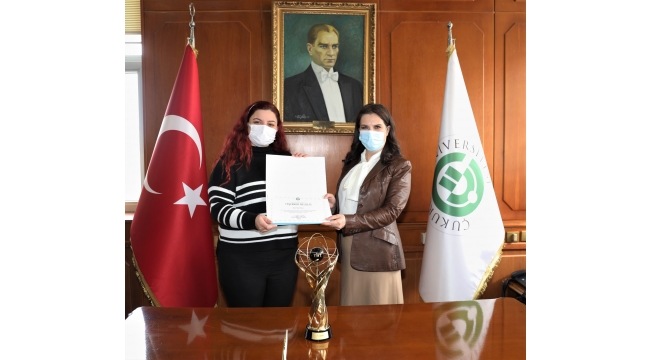 ‘Üniversitemle, mezunlarımızla gurur duyuyorum’