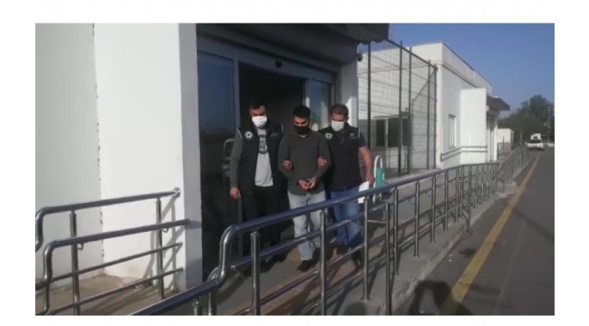  Adana’da FETÖ operasyonu: 8 gözaltı