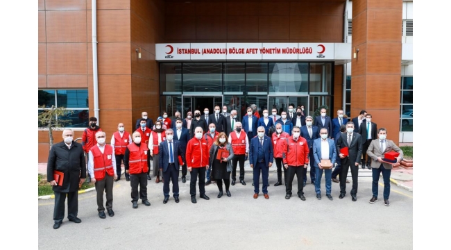 ADANA KIZILAY TÜRKİYE BİRİNCİSİ