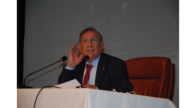 Akay: Görünmez düşmana karşı popülist söylemlerden kaçınmalıyız