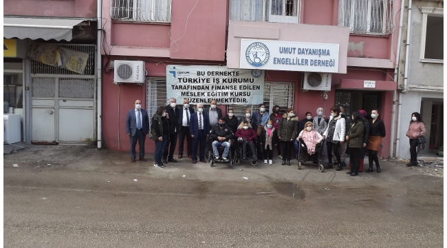Engeliller örgü örüp iş sahibi olacak