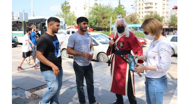 Maske uyarısı yapan samuraya pes dedirten cevap