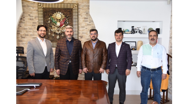 ÜMMET VAKFI’NDAN BAŞKAN ÇALIŞKAN’A ZİYARET