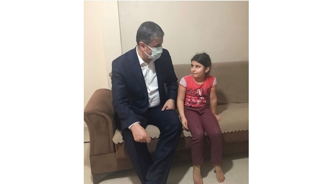 Bayramlıklar Seyhan kaymakamından