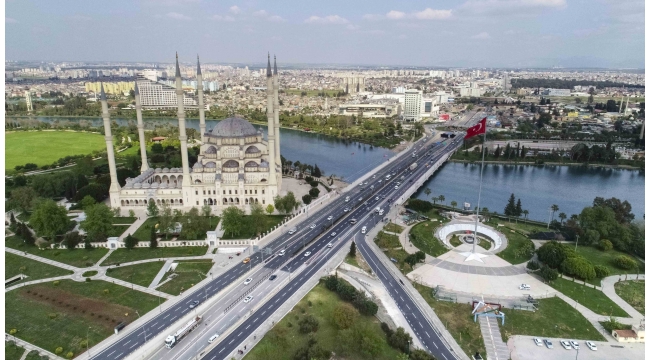 Girne Köprüsü genişletildi yol 10 şeride çıkarıldı