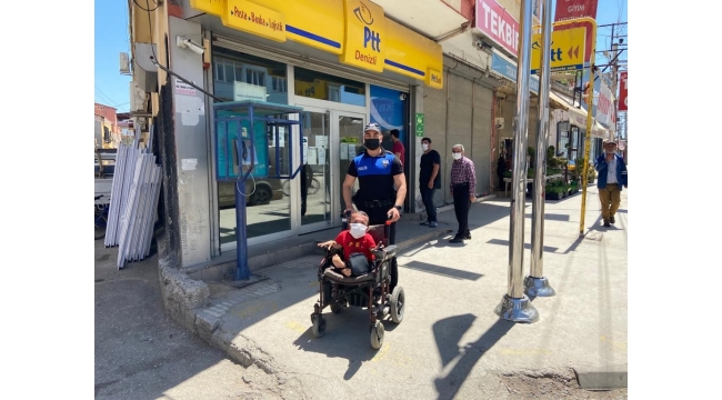 Polis engelleri aşıp yüzleri güldürdü