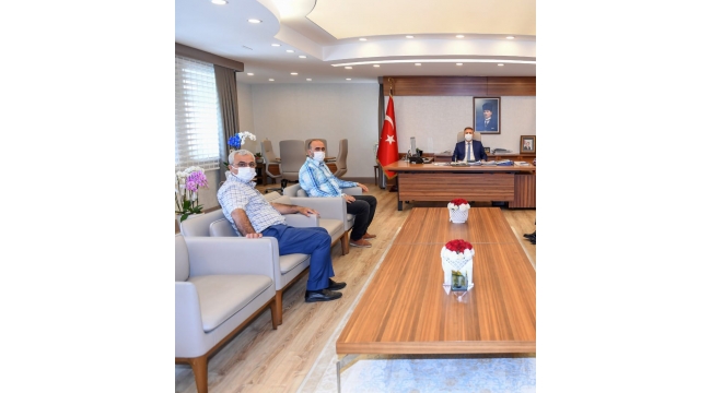 Taksiciler Vali Elban’ı ziyaret etti
