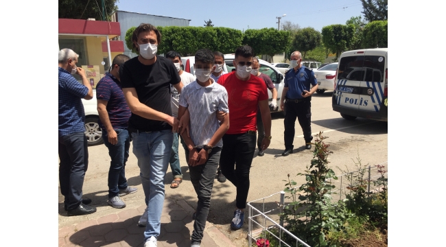 Tam kapanmada sokağa çıktılar 12 bin lira ceza yediler