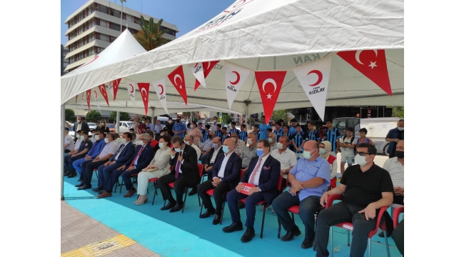 ADANA’DA GÖNÜLLÜ KAN BAĞIŞÇILARI BULUŞTU