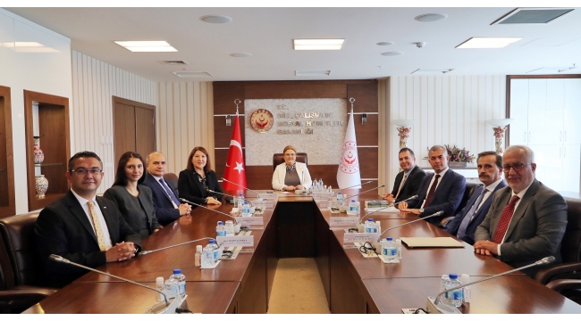 ALA mezunları Bakan Yanık’ı ziyaret etti