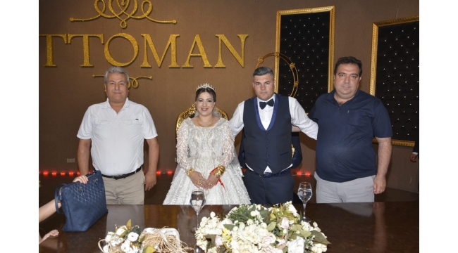 DİLLERE DESTAN DÜĞÜN