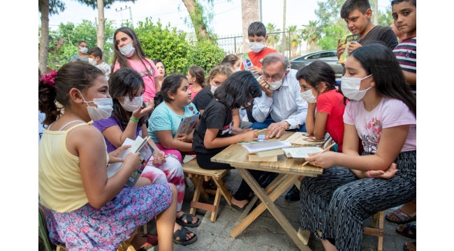 SEYHAN’IN “GEZİCİ BİLGİ EVİ” YOLA ÇIKTI