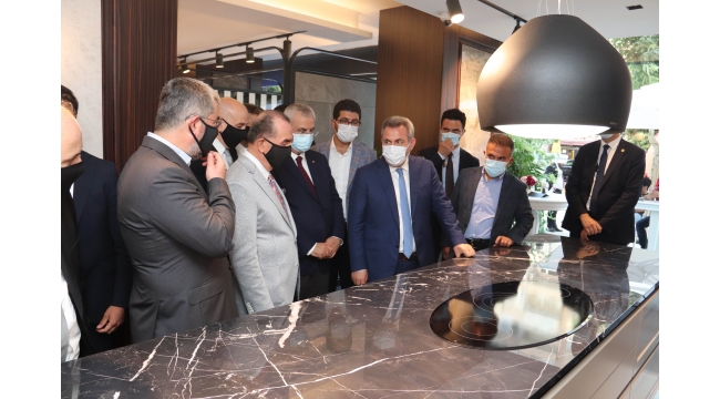 ŞIKLIĞIN VE ZARAFETİN YENİ ADRESİ ZİYAPAŞA BULVARI’NDA SERANİT, ADANA MAĞAZASINI HİZMETE AÇTI