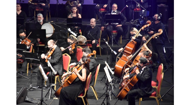 "Yaza Merhaba" konserleri başladı