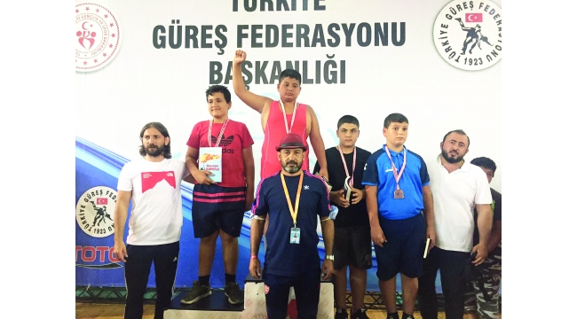 Yüreğir’in pehlivanı Türkiye Şampiyonu
