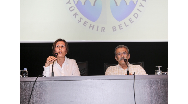 CHP apartman görevlileriyle bayramlaştı