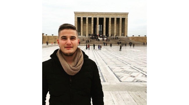 CHP’Lİ ATAY’DAN GENÇLİK KOLLARI YÖNETİCİSİNE TAZİYE MESAJI