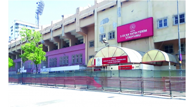Millet Bahçesi yapılacak olan 5 Ocak Stadı’nın koltukları hatıra niyetine satışa çıkırtılıyor