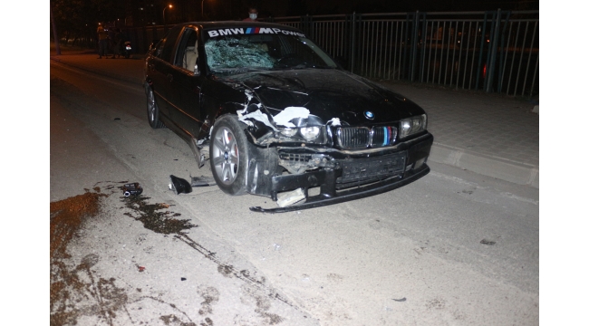 Otomobille motosiklet çarpıştı: 1 ölü