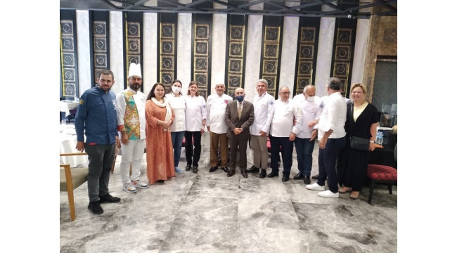 Yemek ustaları hünerlerini sergiledi