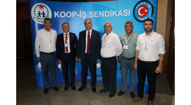 Koop-İş’te Rasim Mart güven tazeledi