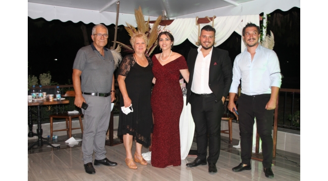 Soner Deniz İşisağ nişanlandı