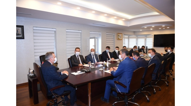 VALİ SÜLEYMAN ELBAN BAŞKANLIĞINDA KAYMAKAMLAR TOPLANTISI DÜZENLENDİ