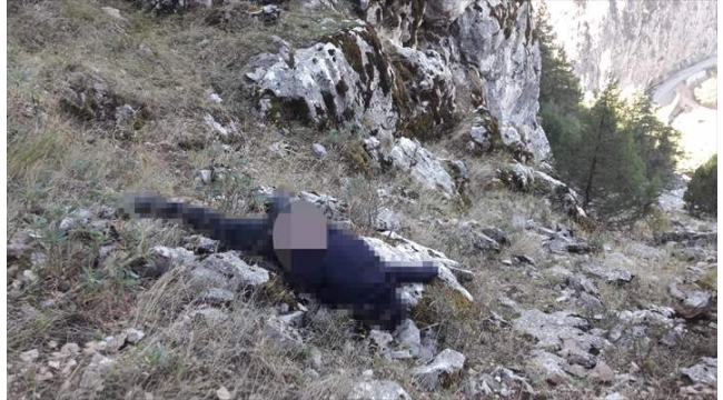 17 yaşındaki genç ölü bulundu