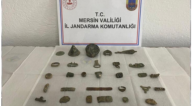 37 parça tarihi eser ele geçirildi