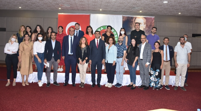   Avukatlar sorunlarını masaya yatırdı