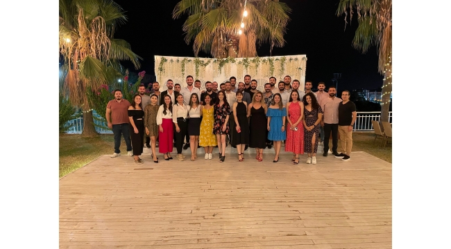 CHP’Lİ GENÇLERDEN BİRLİK POZU